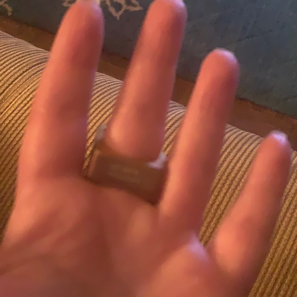 Ring - Picture 8 of 9